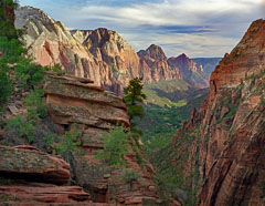 Zion Canyon, View from Angels Landing trail